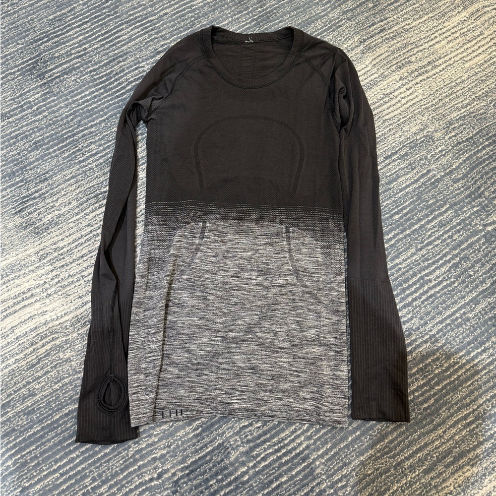 lululemon athletica Black and Gray Long Sleeve Seamless Tee